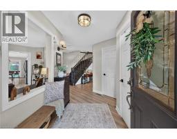 7 ETHERINGTON Crescent - 4