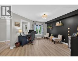 7 ETHERINGTON Crescent - 8