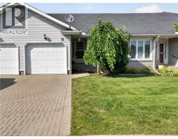 11 GARDEN Drive - 1