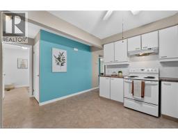 11 GARDEN Drive - 10