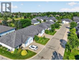 11 GARDEN Drive - 37