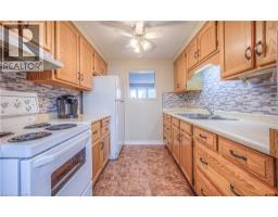 112 KINGSWOOD Drive UnitNo. 21 - 13