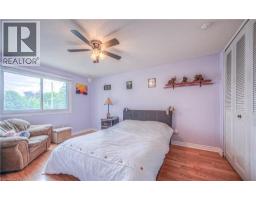 112 KINGSWOOD Drive UnitNo. 21 - 17