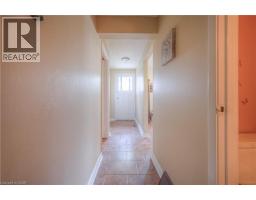 112 KINGSWOOD Drive UnitNo. 21 - 9