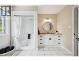 538 SANDBANKS Crescent - 21