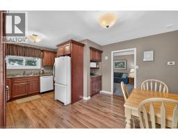 28 BOSTON Crescent - 10