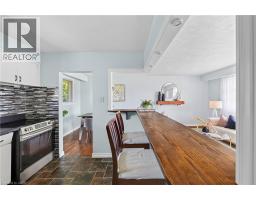 261 KING Street - 13