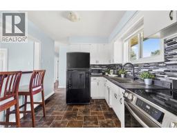 261 KING Street - 15
