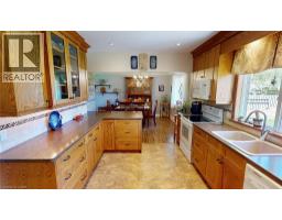 16 DALEVIEW Crescent - 5