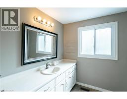 277 CANTERBURY Drive - 36