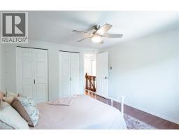 277 CANTERBURY Drive - 41