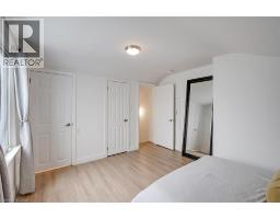 327 GOODRAM Drive - 29