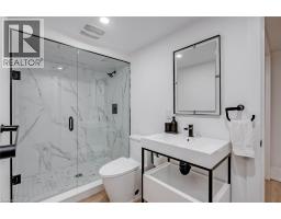 327 GOODRAM Drive - 39