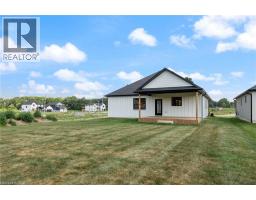57009 BRUCE Street - 27