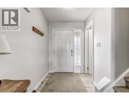 569 ALBERTA Avenue N - 2