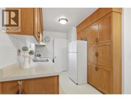 118 WILFRED Avenue - 14