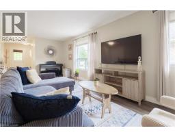 104 KENT Street - 10