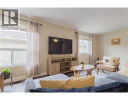 104 KENT Street - 11