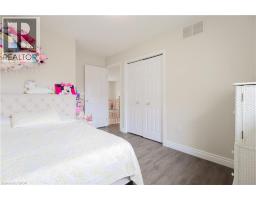 104 KENT Street - 23