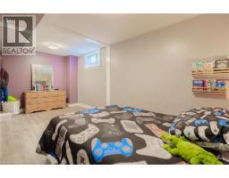 104 KENT Street - 25
