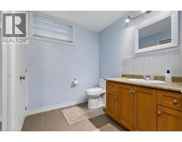 130 HUDSON Crescent - 26