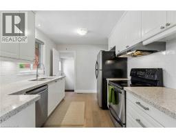 130 HUDSON Crescent - 9