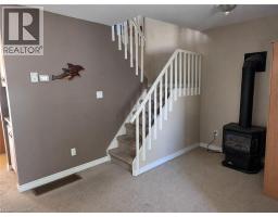 135 MCARTHUR Avenue - 9