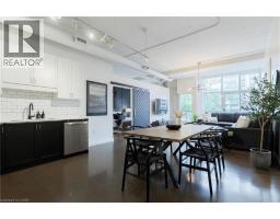 66 BAY Street UnitNo. 410 - 6