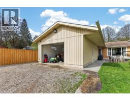 269 ROBINSON Street - 12