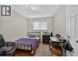 27 AINSLIE Avenue - 12