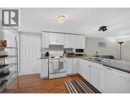 27 AINSLIE Avenue - 28