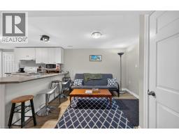 27 AINSLIE Avenue - 33