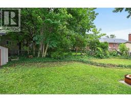 27 AINSLIE Avenue - 46