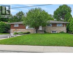 27 AINSLIE Avenue - 49
