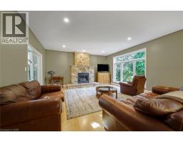 112 DIRKSEN Court - 14