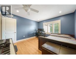 112 DIRKSEN Court - 30