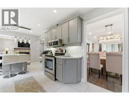 512 HAWTHORNE Crescent - 6