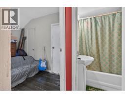 199 WOOD Street - 34
