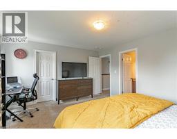 1540 DUNKIRK Avenue - 17