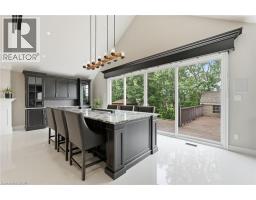 46 DARROW Drive - 15