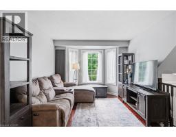 692 GRANGE Crescent - 10