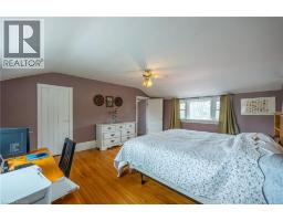 2 MILNE Street - 17