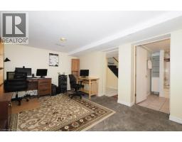 223 WELLINGTON Street N - 17