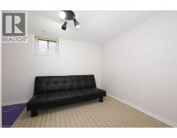 223 WELLINGTON Street N - 22