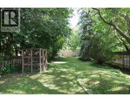 223 WELLINGTON Street N - 29