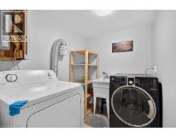 138 MEMORIAL Avenue - 39