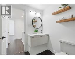 10 ANGUS Road UnitNo. 17 - 20