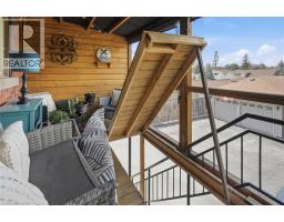 33 CENTENNIAL Parkway S - 40