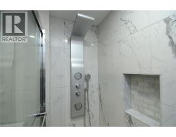 132 CLOUGH Crescent - 29