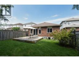132 CLOUGH Crescent - 32